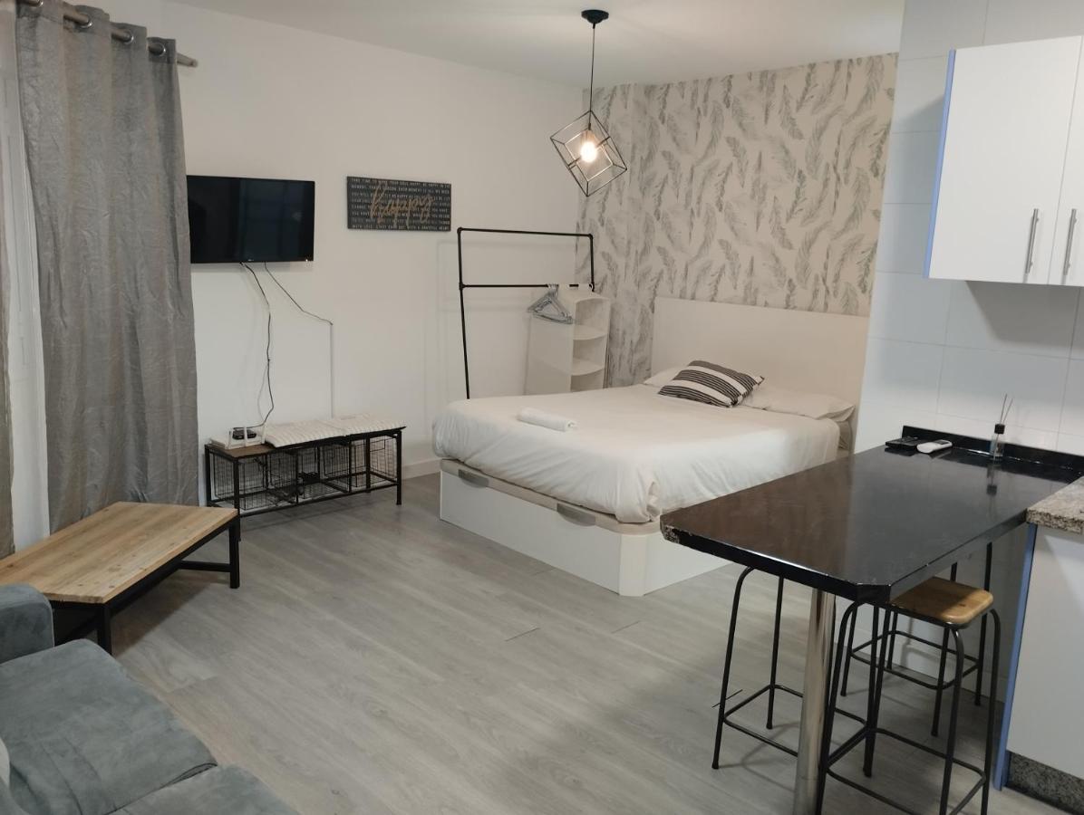Malaga Centre Studio & Parking Exterior foto
